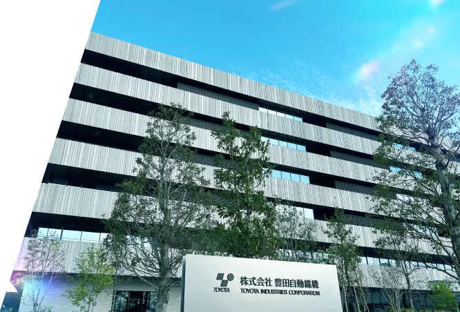 社名サインが掲げられた本社新事務棟の外観